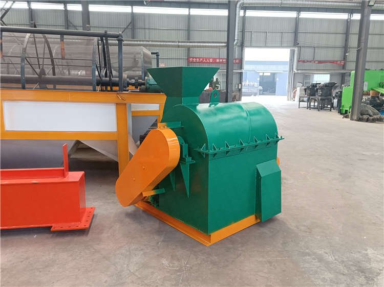 蘑菇渣粉碎設(shè)備不堵塞,草炭土濕粘物料粉碎機(jī)