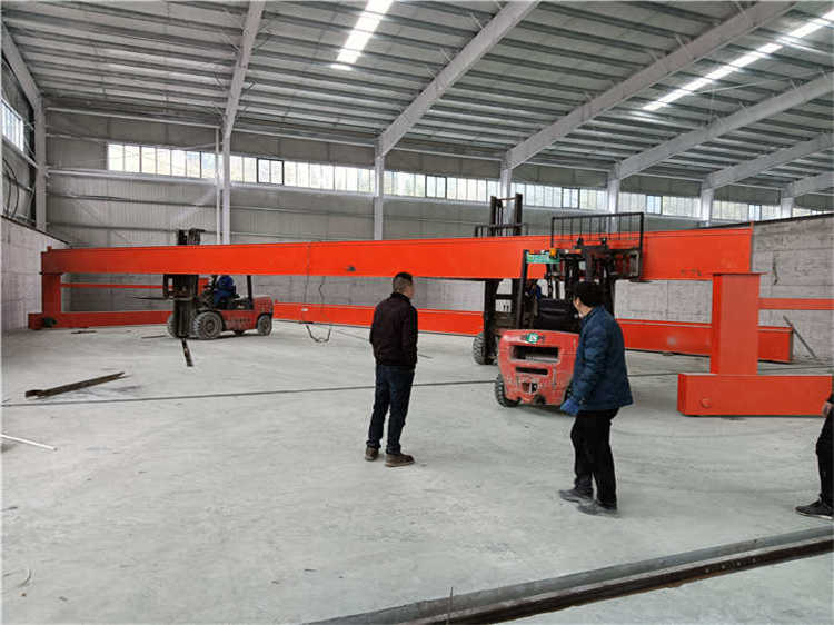 大跨度有機肥輪盤翻拋機,處理糞污垃圾堆肥發酵設備