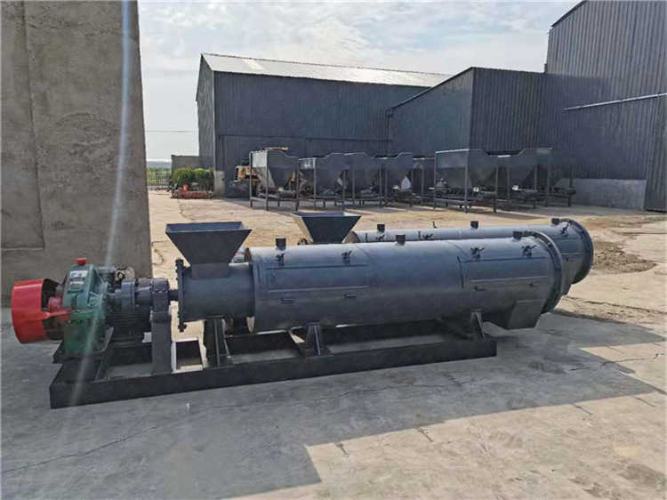 秸稈雞糞有機肥顆粒機,蘑菇渣攪齒造粒機,污泥濕法制粒機設(shè)備