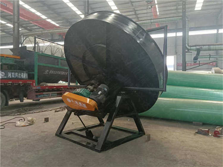 有機(jī)肥制粒機(jī) 可調(diào)節(jié)顆粒大小 圓盤(pán)造粒機(jī) 雞糞牛糞制粒設(shè)備